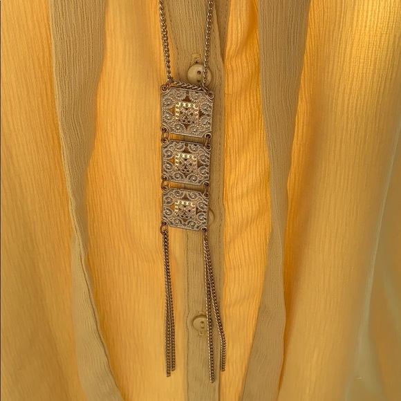 Gold Tone Long‎ 3 Square Tassel Necklace - Picture 3 of 6
